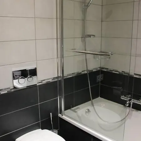 公寓 Vue Sur Le Golf Et Le Leman *