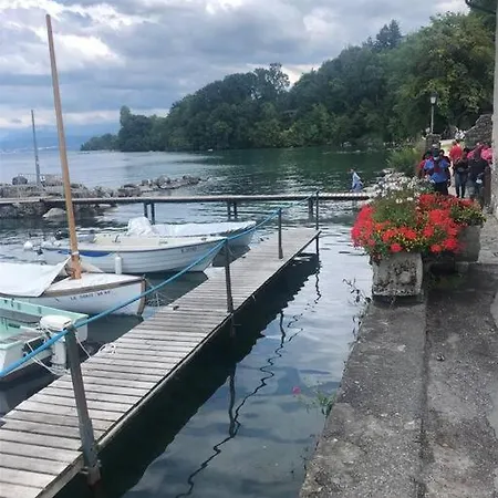 公寓 Vue Sur Le Golf Et Le Leman 安菲翁·莱斯·班恩斯